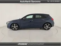 Usata Mercedes A180 116 CV (85 kW) 2021 Blu/azzurro Utilitaria
