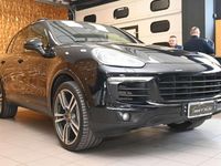 Usata Porsche Cayenne Turbo Chrono 263 CV (193 kW) 2018 Nero met/pellealcantara SUV