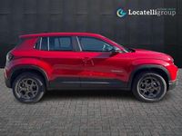 Nuova Jeep Avenger Longitude 101 CV (74 kW) 2025 Ruby SUV