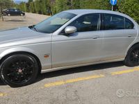 Usata Jaguar S-Type S 238 CV (175 kW) 2003 Grigio Berlina