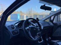 Usata Ford Fiesta 90 CV (66 kW) 2010 Utilitaria