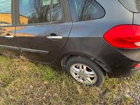 Usata Renault Clio GrandTour 75 CV (55 kW) 2009 Blu Station wagon