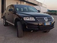 Usata VW Touareg 174 CV (127 kW) 2005 Nero SUV