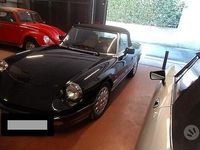 Usata Alfa Romeo Spider 117 CV (86 kW) 1990 Nero Cabrio