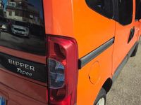 Usata Peugeot Bipper Premium 75 CV (55 kW) 2011 Arancione Monovolume