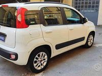Usata Fiat Panda Lounge 69 CV (50 kW) 2016 Bianco pastello Utilitaria