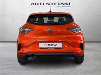 Usata Renault Clio V Evolution 101 CV (74 kW) 2025 Grigio Berlina