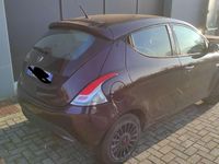 Usata Lancia Ypsilon S 69 CV (50 kW) 2014 Lilla Utilitaria