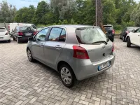Usata Toyota Yaris 69 CV (50 kW) 2006 Grigio Berlina