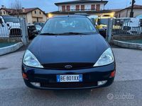 Usata Ford Focus Trend 89 CV (65 kW) 1999 Blu Station wagon