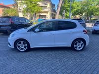 Usata Peugeot 208 Active 92 CV (67 kW) 2016 Bianco Utilitaria