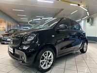 Usata Smart ForFour Prime 71 CV (52 kW) 2018 Nero Utilitaria