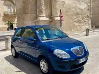 Usata Lancia Ypsilon 60 CV (44 kW) 2004 Blu Utilitaria