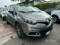 Käytetty Renault Captur Intens 90 HP (66 kW) 2017 Harmaa Katumaasturi
