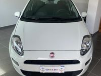 Usata Fiat Punto Street 75 CV (55 kW) 2014 Bianco Berlina