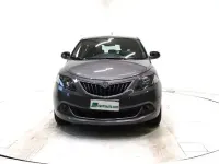 Usata Lancia Ypsilon Gold 69 CV (50 kW) 2022 Grigio scuro Utilitaria