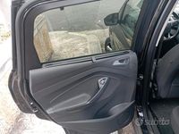 Usata Ford C-MAX 95 CV (69 kW) 2015 Nero Monovolume