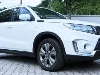 Usata Suzuki Vitara 129 CV (94 kW) 2023 Bianco SUV