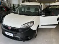 Usata Fiat Doblò 120 CV (88 kW) 2021 Bianco Monovolume