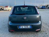 Usata Fiat Punto Lounge 85 CV (62 kW) 2013 Grigio Berlina