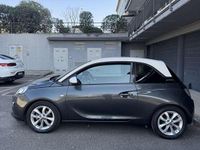 Usata Opel Adam 90 CV (66 kW) 2016 Utilitaria