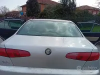 Usata Alfa Romeo 166 155 CV (114 kW) 1999 Grigio Berlina