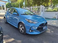 Usata Toyota Yaris Hybrid Active 92 CV (67 kW) 2022 Blu/azzurro Berlina