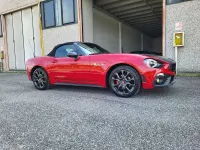 Usata Abarth 124 Spider 170 CV (125 kW) 2017 Rosso e nero Cabrio