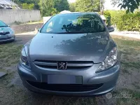 Usata Peugeot 307 68 CV (50 kW) 2005 Grigio Berlina