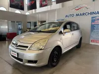 Usata Toyota Corolla Verso Luna 110 CV (80 kW) 2005 Argento Monovolume