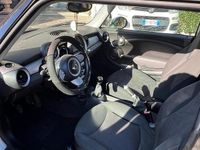 Usata Mini Cooper D Chili 110 CV (80 kW) 2009 Oro Utilitaria