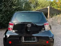 Usata Toyota iQ 68 CV (50 kW) 2010 Nero Utilitaria