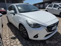 Usata Mazda 2 Exceed 105 CV (77 kW) 2017 Bianco Berlina