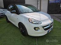 Usado Opel Adam 88 CV (64 kW) 2015 Blanco Utilitario