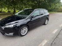 Begagnad Ford Focus 120 HK (88 kW) 2016 Svart Sedan