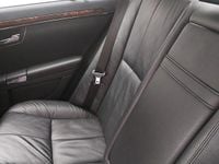 Usado Mercedes S320 235 CV (172 kW) 2006 Gris Berlina