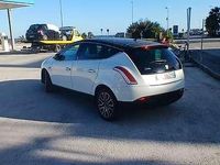 Usata Lancia Delta 120 CV (88 kW) 2010 Utilitaria