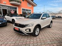 Usata VW T-Roc 116 CV (85 kW) 2023 Beige SUV