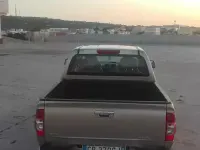 Usata Isuzu D-Max 131 CV (96 kW) 2004 Cabrio