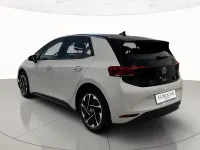 Usata VW ID.3 Pro Performance 150 kW (204 CV) 2024 Glacier white metallizzato nero Utilitaria