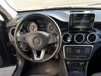 Usata Mercedes CLA200 Shooting Brake Executive 136 CV (100 kW) 2015 Nero metalizzato Station wagon