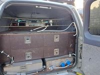 Käytetty Toyota Land Cruiser 160 HP (117 kW) 2001 Hopea Katumaasturi