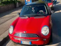 Begagnad Mini ONE 90 HK (66 kW) 2002 Röd Halvkombi