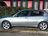 Usata Alfa Romeo 147 150 CV (110 kW) 2001 Grigio Utilitaria