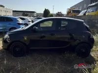 Usata Lancia Ypsilon 69 CV (50 kW) 2015 Nero Utilitaria
