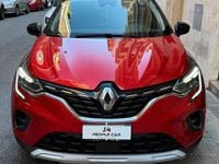 Usata Renault Captur Techno 101 CV (74 kW) 2023 Rosso SUV