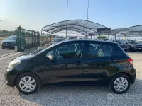 Usata Toyota Yaris Active 69 CV (50 kW) 2013 Nero Utilitaria