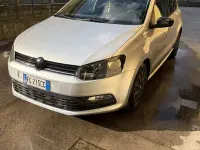 Usata VW Polo Trendline 75 CV (55 kW) 2016 Grigio Berlina