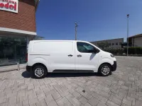 Usata Peugeot Expert 122 CV (89 kW) 2019 Bianco Furgone