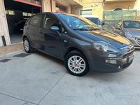 Usata Fiat Punto Lounge 77 CV (56 kW) 2014 Grigio Utilitaria